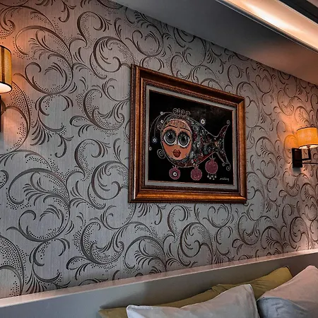 Assos Longevity 4*