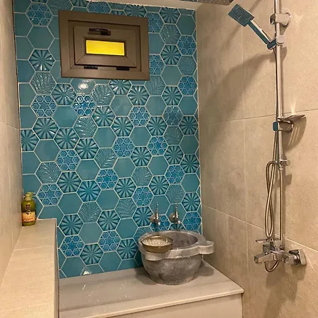 Assos Longevity מלון 4*