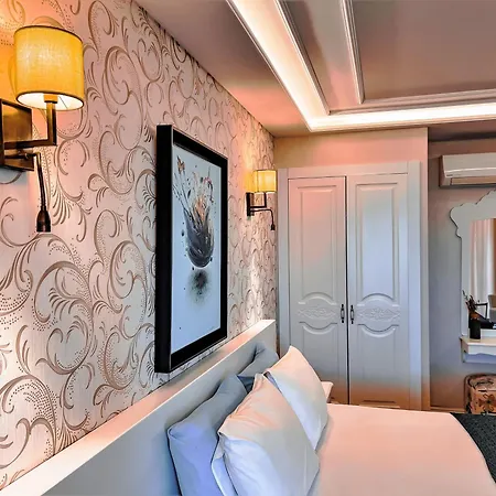 מלון Assos Longevity 4*