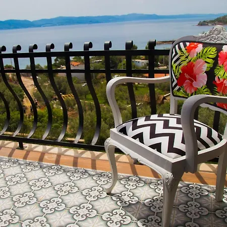 Assos Longevity מלון 4*