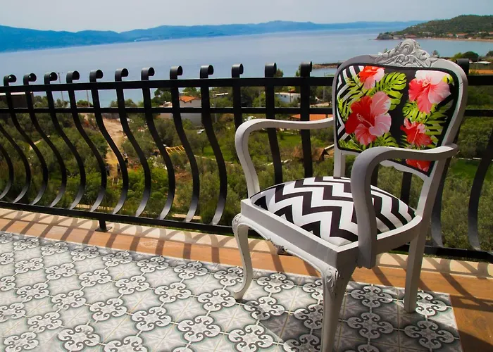 Assos Longevity Hotel 4*